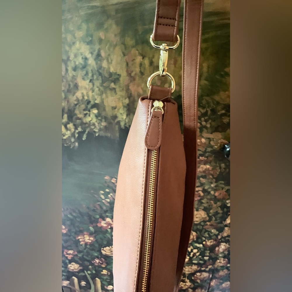 Steve Madden Elegant brown Leather Shoulder Bag. NWNT. - Picture 8 of 9